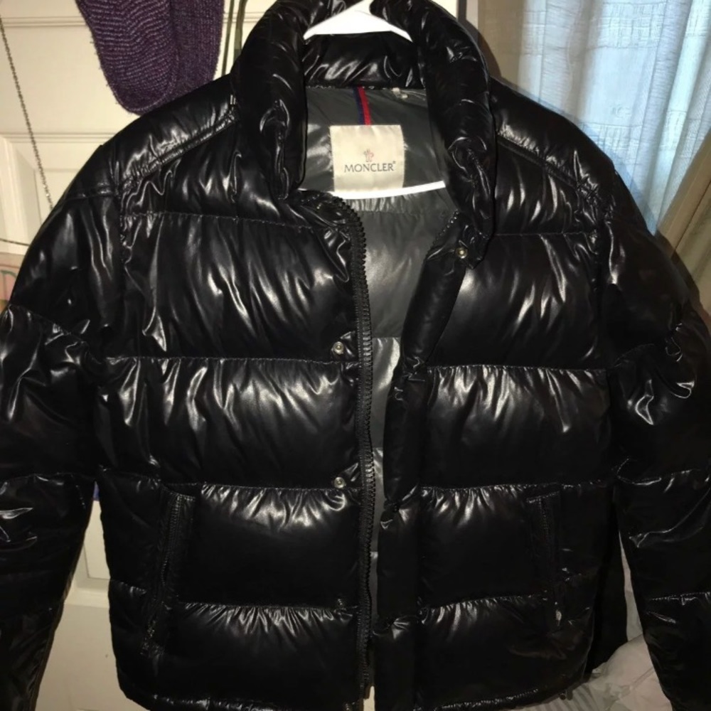 Moncler 100%authentic size 2